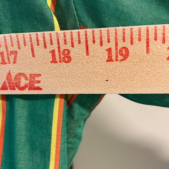 Gorgeous, Lauren Ralph Lauren Vtg Cotton, EUC
Green , Orange Yellow Shirt - Picture 3 of 6